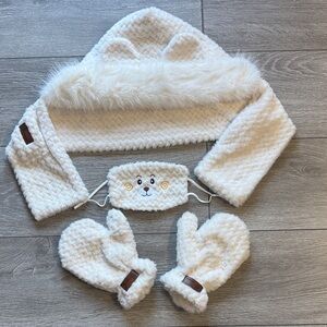 Chic Furry Cream Women's Winter Hat Set